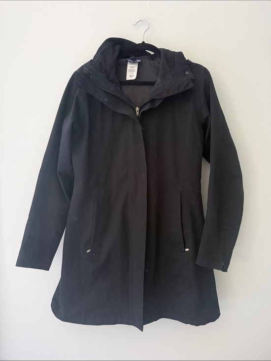 Patagonia Jackets & Blazers - Patagonia Women’s Black Rain Jacket